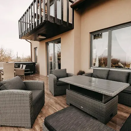 Lovasberenyi Kis Levendulas Sohaziko Villa *